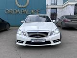 Mercedes-Benz E 300 2011 года за 9 000 000 тг. в Актобе – фото 2