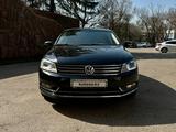 Volkswagen Passat 2013 года за 6 100 000 тг. в Алматы