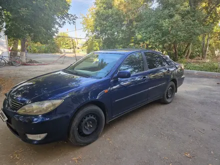 Toyota Camry 2004 года за 5 300 000 тг. в Актобе – фото 8