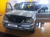 Mercedes-Benz ML 320 2001 годаүшін4 200 000 тг. в Астана – фото 4