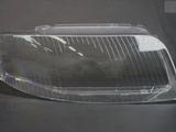 Стекла фар на авто марки Audi за 10 000 тг. в Алматы