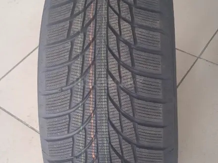 KUMHO 195/60 R15 92T WI51 XL (CN) Корея за 24 900 тг. в Алматы