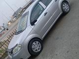 Chevrolet Aveo 2012 годаүшін2 500 000 тг. в Актау – фото 2