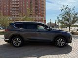 Hyundai Santa Fe 2020 годаүшін9 800 000 тг. в Актау – фото 2