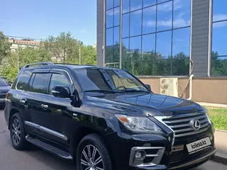 Lexus LX 570