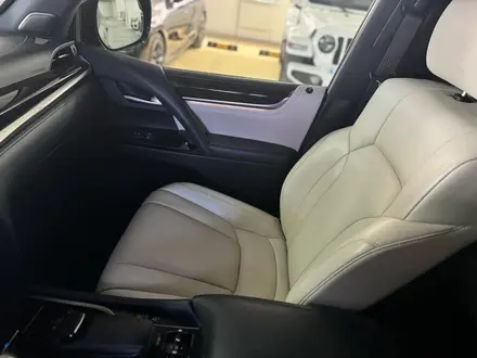 Lexus LX 570 2019 года за 43 900 000 тг. в Астана – фото 12