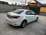 Toyota Corolla 2017 годаүшін8 000 000 тг. в Алматы – фото 2