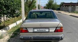 Mercedes-Benz E 220 1993 годаfor2 100 000 тг. в Талдыкорган – фото 3