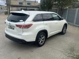 Toyota Highlander 2014 года за 9 500 000 тг. в Актау – фото 2