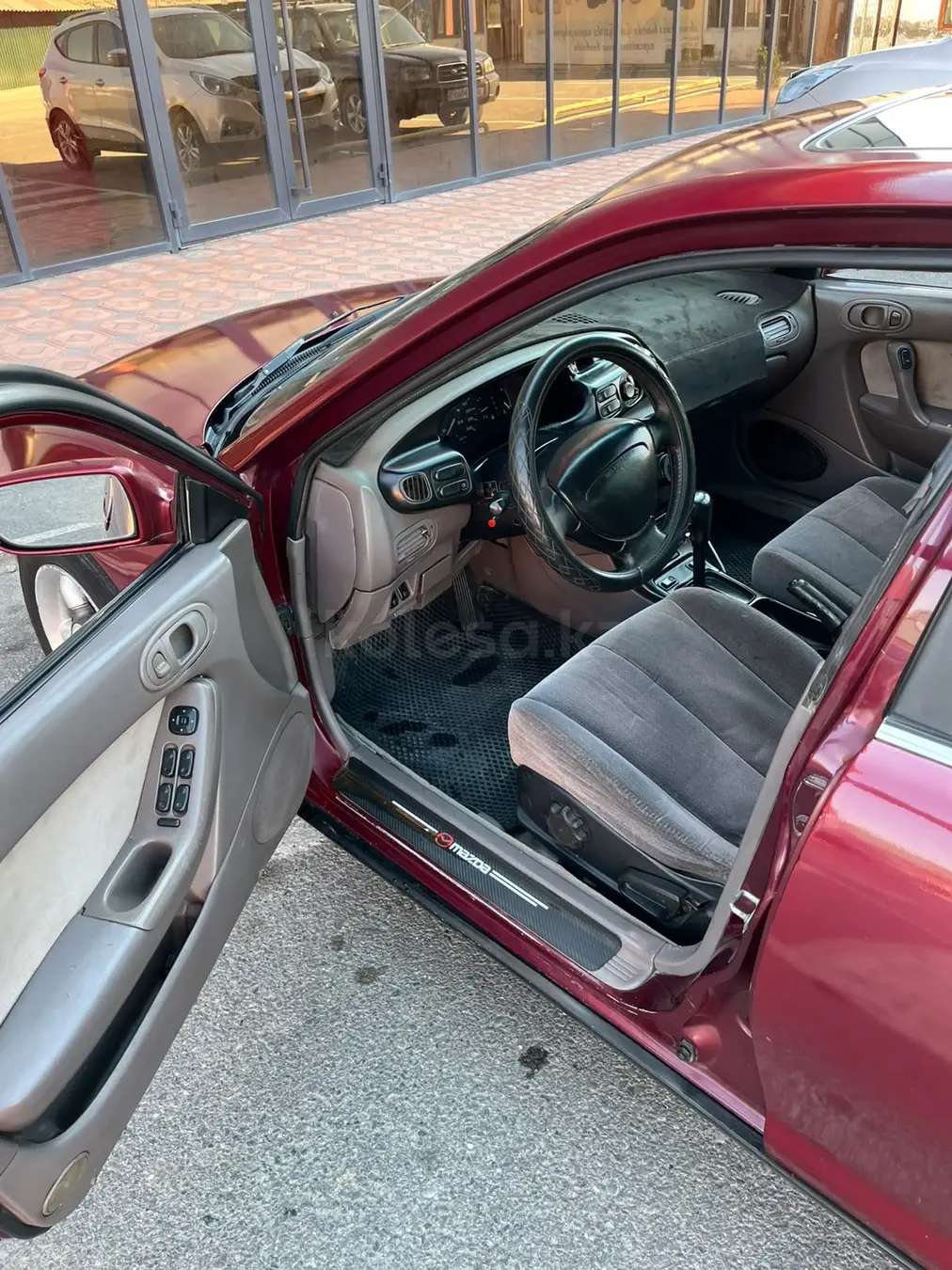 Mazda Xedos 6, 1992