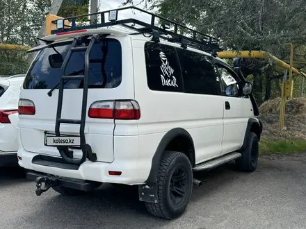 Mitsubishi Delica 1995 года за 6 500 000 тг. в Алматы – фото 2