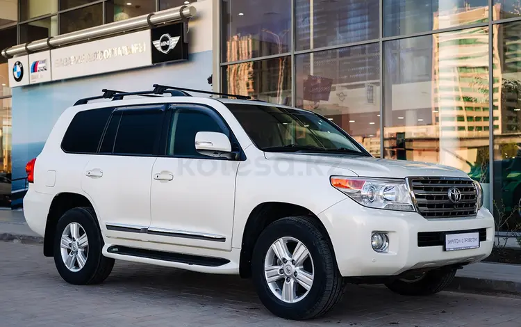 Toyota Land Cruiser 2015 года за 23 490 000 тг. в Астана