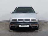 Volkswagen Vento 1992 годаүшін990 000 тг. в Астана – фото 2