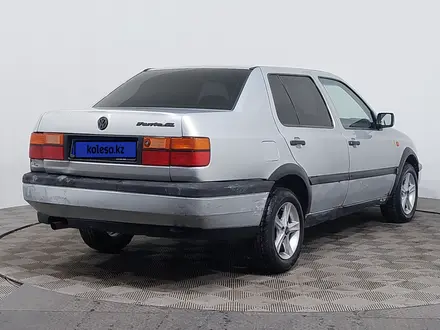 Volkswagen Vento 1992 года за 990 000 тг. в Астана – фото 5