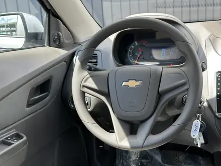 Chevrolet Cobalt 2022 года за 5 490 000 тг. в Актобе – фото 6