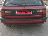 Volkswagen Passat 1990 годаүшін1 500 000 тг. в Тараз