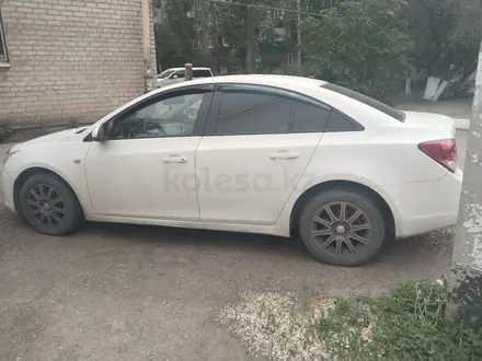 Chevrolet Cruze 2012 года за 3 400 000 тг. в Уральск – фото 4