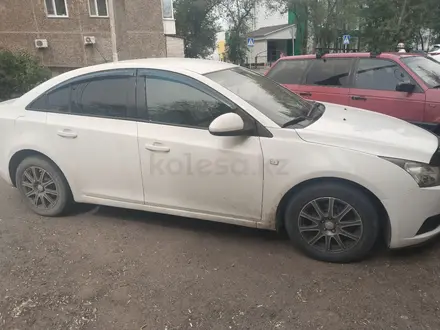 Chevrolet Cruze 2012 года за 3 400 000 тг. в Уральск – фото 6