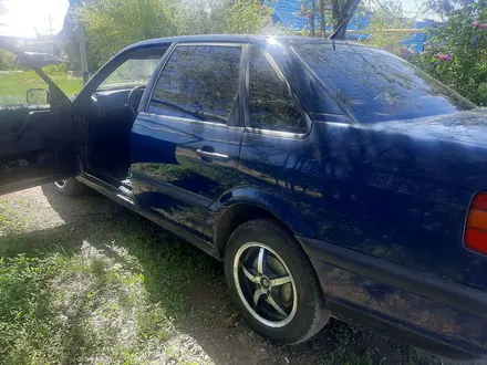 Volkswagen Passat 1995 года за 1 300 000 тг. в Уральск – фото 8