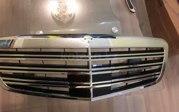 Решетка радиатора с дистроником на w221 рестайлинг за 65 500 тг. в Астана