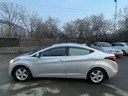 Hyundai Elantra 2015 года за 5 700 000 тг. в Шымкент – фото 3