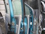 Двери на mitsubishi space runner, wawgon, chariot, спейс рунер, вагон, шари за 15 000 тг. в Алматы – фото 2