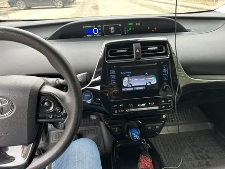 Toyota Prius 2019 года за 9 999 990 тг. в Атырау – фото 8
