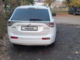 Mitsubishi Outlander 2012 года за 8 500 000 тг. в Усть-Каменогорск – фото 2