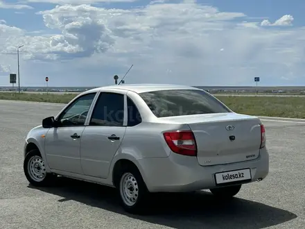 ВАЗ (Lada) Granta 2190 2013 года за 2 700 000 тг. в Актобе – фото 4
