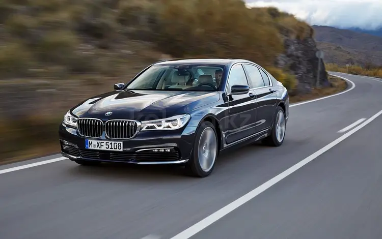 Бампер BMW 7 G12for500 000 тг. в Шымкент