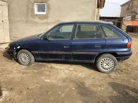 Opel Astra 1992 года за 400 000 тг. в Атырау – фото 4