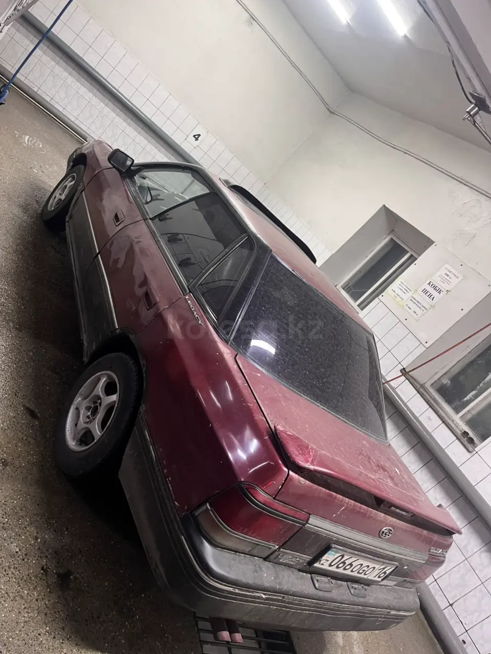 Subaru Legacy, 1990