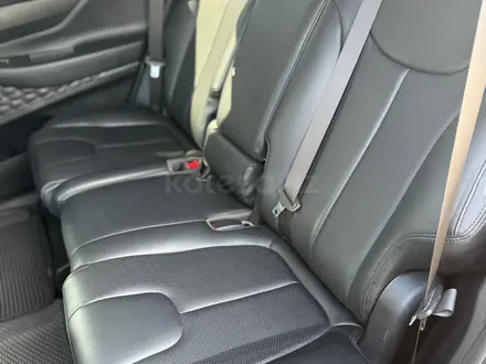 Hyundai Santa Fe 2020 года за 10 300 000 тг. в Караганда – фото 16