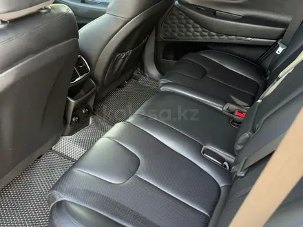 Hyundai Santa Fe 2020 года за 10 300 000 тг. в Караганда – фото 18