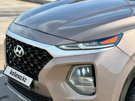 Hyundai Santa Fe 2020 года за 10 300 000 тг. в Караганда – фото 22