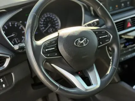 Hyundai Santa Fe 2020 года за 10 300 000 тг. в Караганда – фото 23