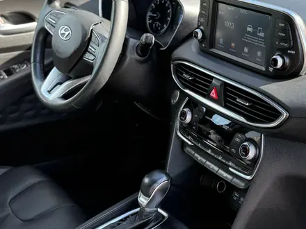 Hyundai Santa Fe 2020 года за 10 300 000 тг. в Караганда – фото 7