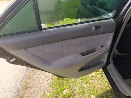 Toyota Camry 2001 года за 4 750 000 тг. в Усть-Каменогорск – фото 18