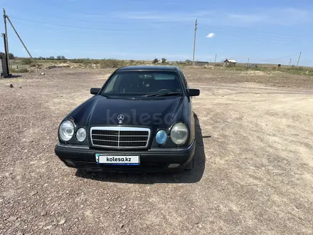 Mercedes-Benz E 320 1996 года за 3 500 000 тг. в Кокшетау – фото 6