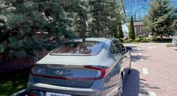 Hyundai Sonata 2022 года за 12 200 000 тг. в Алматы – фото 3