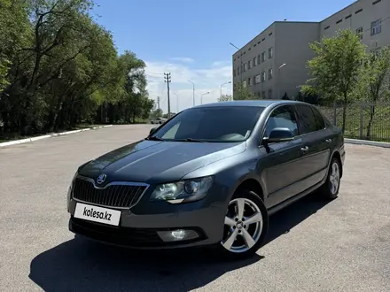 Skoda Superb 2014 года за 6 500 000 тг. в Алматы – фото 2