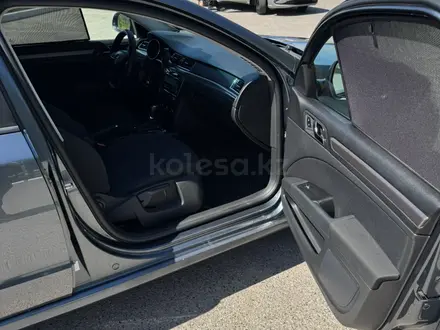 Skoda Superb 2014 года за 6 500 000 тг. в Алматы – фото 16