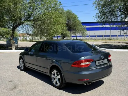Skoda Superb 2014 года за 6 500 000 тг. в Алматы – фото 6