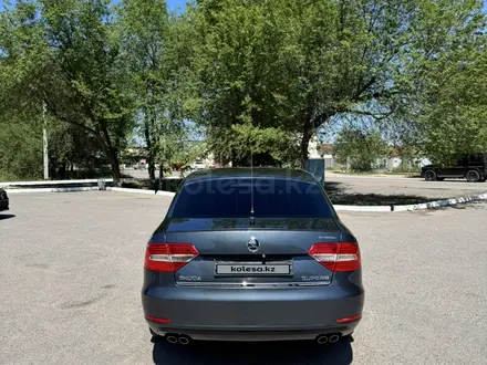 Skoda Superb 2014 года за 6 500 000 тг. в Алматы – фото 7