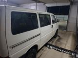 Volkswagen Transporter 2008 года за 2 350 000 тг. в Караганда