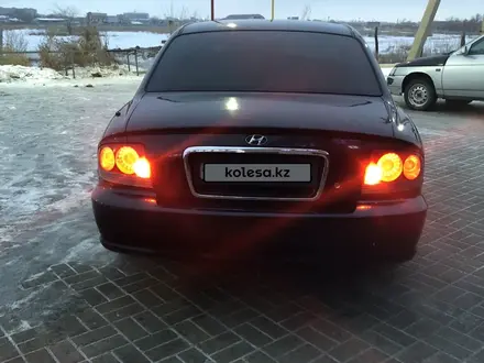 Hyundai Sonata 2005 года за 2 050 000 тг. в Уральск – фото 5