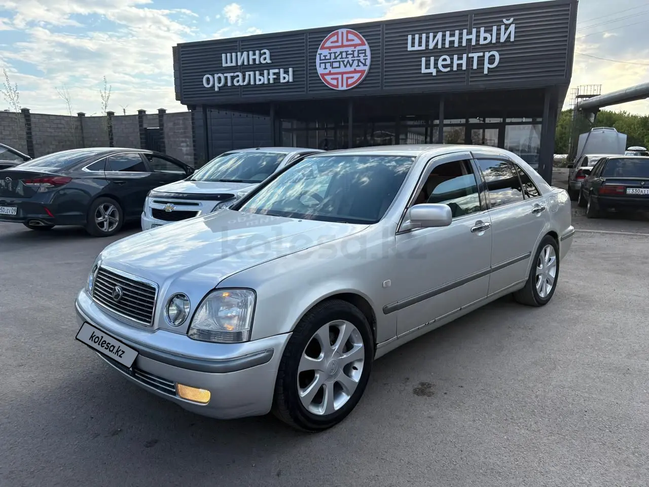 Toyota Progres, 1999