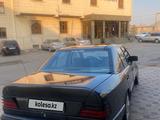 Mercedes-Benz E 200 1988 года за 900 000 тг. в Шымкент – фото 4