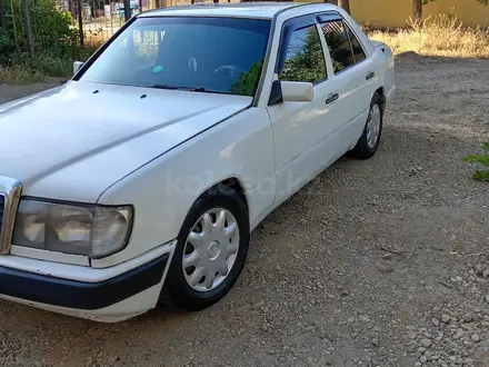 Mercedes-Benz E 230 1992 года за 1 000 000 тг. в Тараз