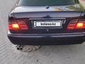 Mercedes-Benz E 280 1997 года за 2 600 000 тг. в Кызылорда – фото 2